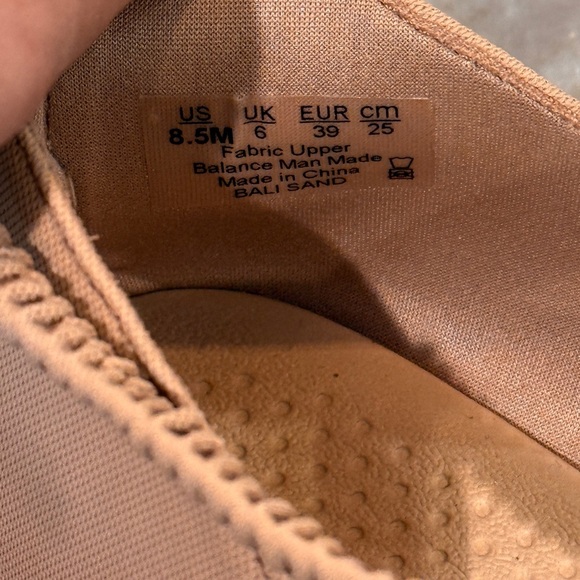 Women’s BZees Bali Sand Wedge Sandal- taupe. Size 8.5 - Picture 7 of 7